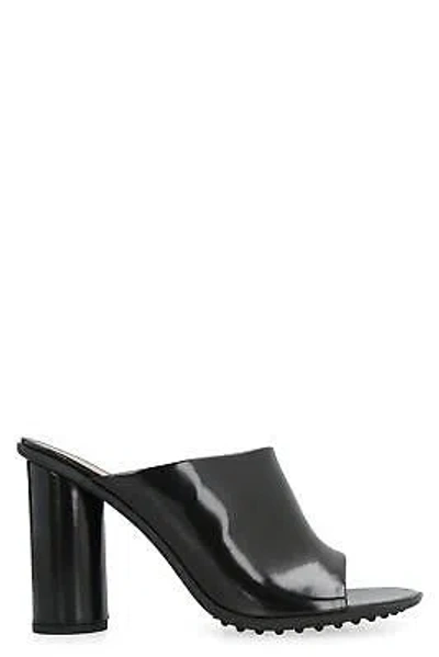 Pre-owned Bottega Veneta Atomic Mules In Black