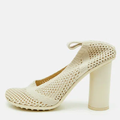 Pre-owned Bottega Veneta Atomic Size 38 Beige Knit Fabric Block Heel Pumps In Sand