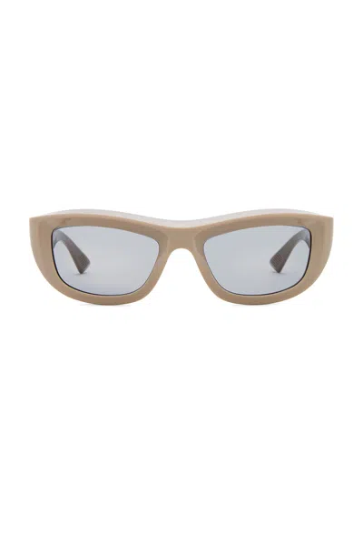 Bottega Veneta Avantgarde Ribbon Sunglasses In Brown & Grey