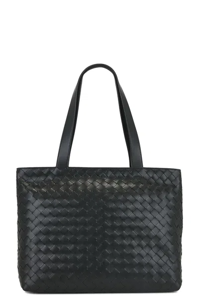 Bottega Veneta Avenue Intrecciato 15 Avenue Tote Bag In Dark Green & Silver