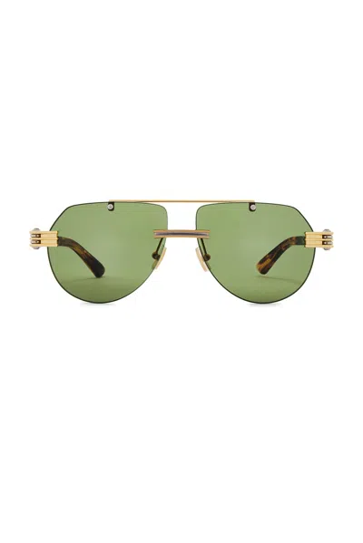 Bottega Veneta Aviator Sunglasses In Green