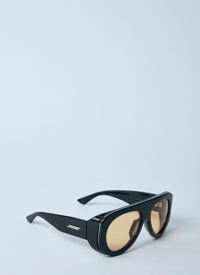 Bottega Veneta Aviator Sunglasses In Yellow