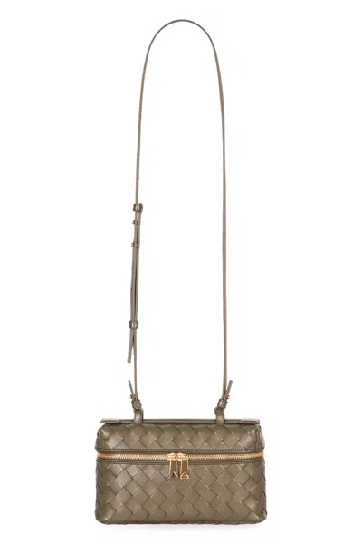 Bottega Veneta Bang Bang Vanity Case In Brown