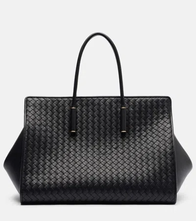 Bottega Veneta Barbara Medium Leather Tote Bag In Black