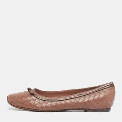 Pre-owned Bottega Veneta Beige Intrecciato Leather Intrecciato Ballet Flats Size 39.5 In Sand