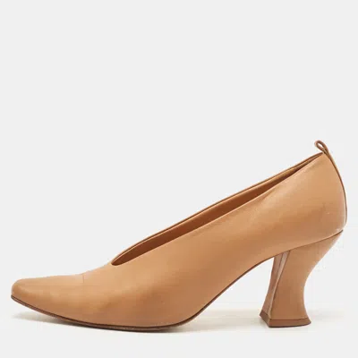 Pre-owned Bottega Veneta Beige Leather Block Heel Pumps Size 40.5