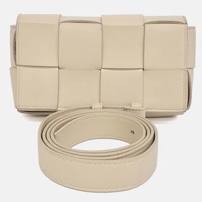 Pre-owned Bottega Veneta Beige Leather Cassette Belt Bag In Sand