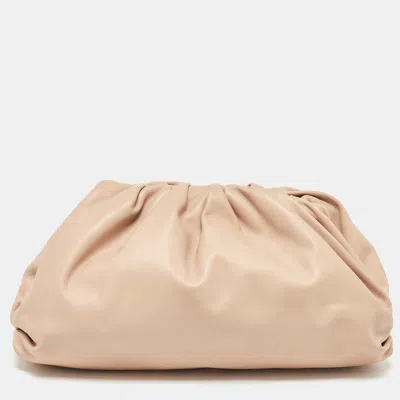 Pre-owned Bottega Veneta Beige Leather Classic Pouch Clutch