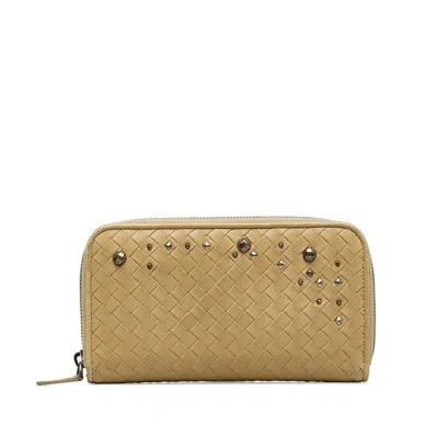 Pre-owned Bottega Veneta Beige Leather Long Wallet (bi-fold) ()