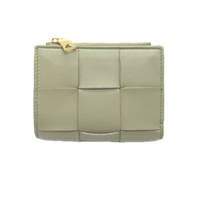 Pre-owned Bottega Veneta Beige Leather Wallet (bi-fold) ()