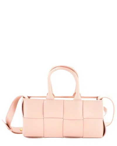 Bottega Veneta Beige Maxi Intrecciato Sheep Leather Arco Top Handle Shoulder Bag East West (authenti In Pink