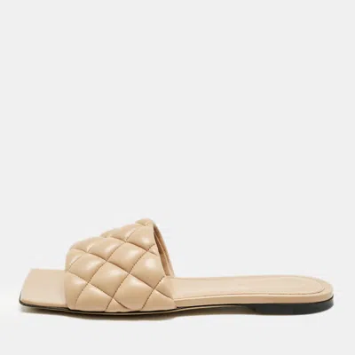 Pre-owned Bottega Veneta Beige Quilted Leather Lido Flat Slides Size 37.5