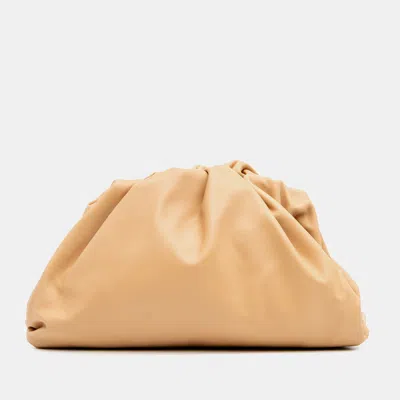 Pre-owned Bottega Veneta Beige Teen Lambskin Pouch