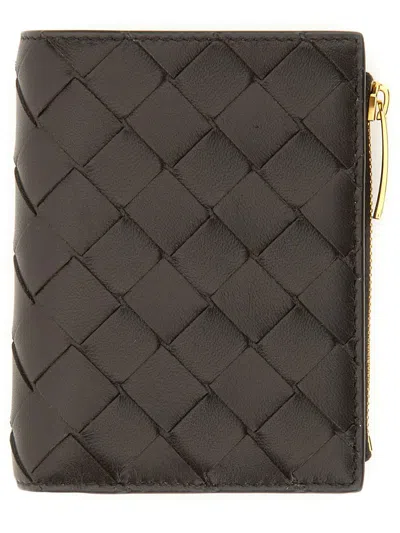 Bottega Veneta Bi-fold Braided Wallet In Brown