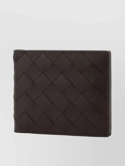 Bottega Veneta Bi-fold Leather Wallet With Quilted Design In Black