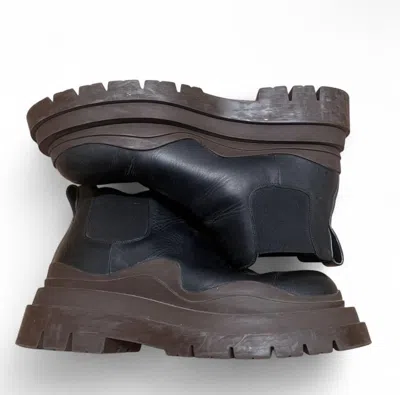 Pre-owned Bottega Veneta Black & Brown Low 'the Tire' Chelsea Boots