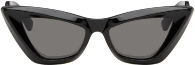 Bottega Veneta Black Angle Pointed Cat-eye Sunglasses In 001 Black