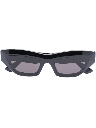 Bottega Veneta Black Cat-eye Frame Sunglasses