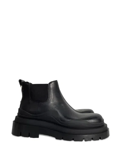 Pre-owned Bottega Veneta Black Chelsea Boots