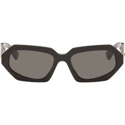 Bottega Veneta ブラック Classic オーバルサングラス In 001-black-black-grey