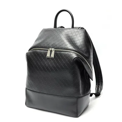 Pre-owned Bottega Veneta Black Intrecciato Backpack ()