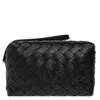 Bottega Veneta Intrecciato Zipped Clutch Bag In Black