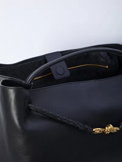 BOTTEGA VENETA BOTTEGA VENETA BLACK LARGE ANDIAMO BAG
