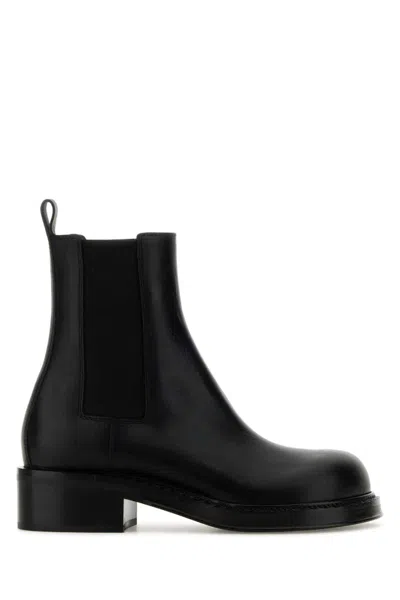 BOTTEGA VENETA BLACK LEATHER ANKLE BOOTS