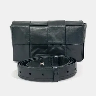 Pre-owned Bottega Veneta Black Leather Cassette Belt Bag