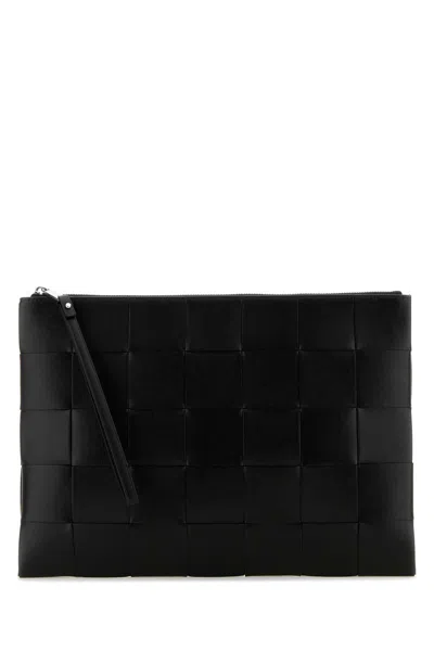 Bottega Veneta Bottega  Veneta Large Cassette Pouch In Noir