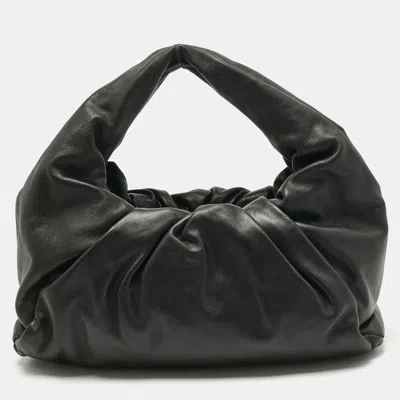 Pre-owned Bottega Veneta Black Leather Medium The Shoulder Pouch Bag