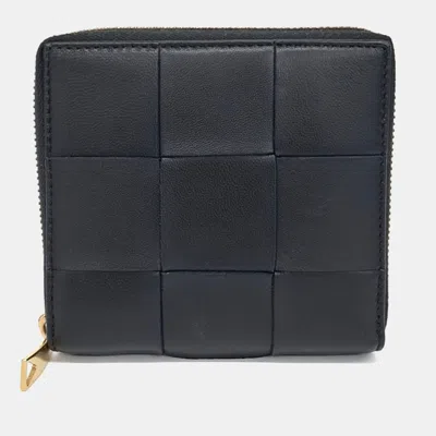 Pre-owned Bottega Veneta Black Leather Mesh Medium Wallet