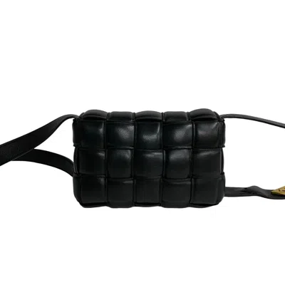 Pre-owned Bottega Veneta Black Leather Pochette Shoulder Bag ()