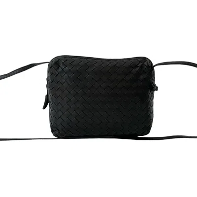 Pre-owned Bottega Veneta Black Leather Pochette Shoulder Bag ()