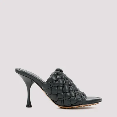 BOTTEGA VENETA BLACK LEATHER SLIP ON HEELS