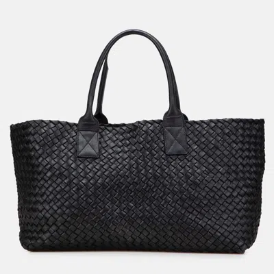 Pre-owned Bottega Veneta Black Medium Lambskin Intreccio Cabat Tote