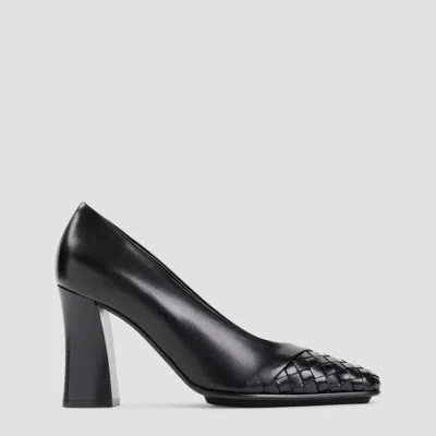 Bottega Veneta Pumps In Black