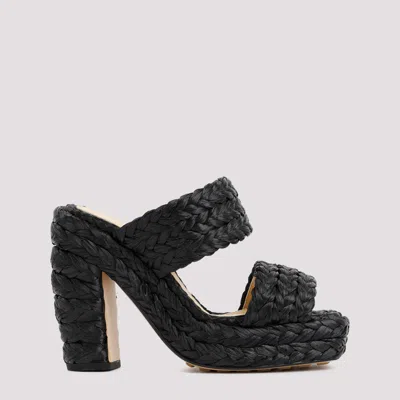 BOTTEGA VENETA BLACK RAFFIA HEELS