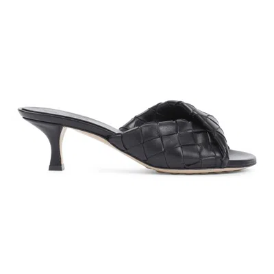 BOTTEGA VENETA BOTTEGA VENETA BLINK BLACK LAMB LEATHER MULES