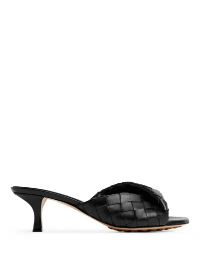 Bottega Veneta Blink Leather Mules In Black