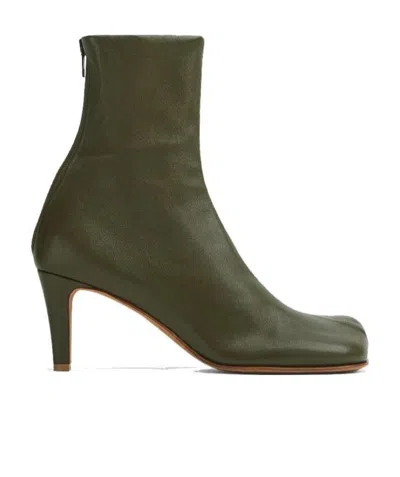 Bottega Veneta Bloc Ankle Boots In Green