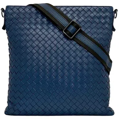 Pre-owned Bottega Veneta Blue Intrecciato Shoulder Bag ()