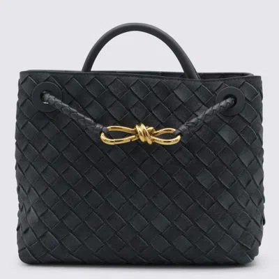 BOTTEGA VENETA BLUE LEATHER ANDIAMO BAG