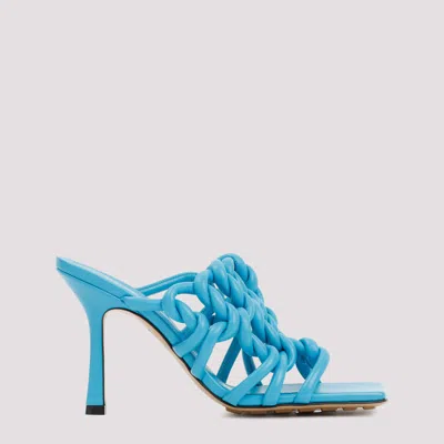 BOTTEGA VENETA BLUE LEATHER STRETCH TWIST HEELS