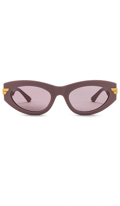 Bottega Veneta Bold Ribbon Cat Eye Sunglasses In Ç²‰è‰²