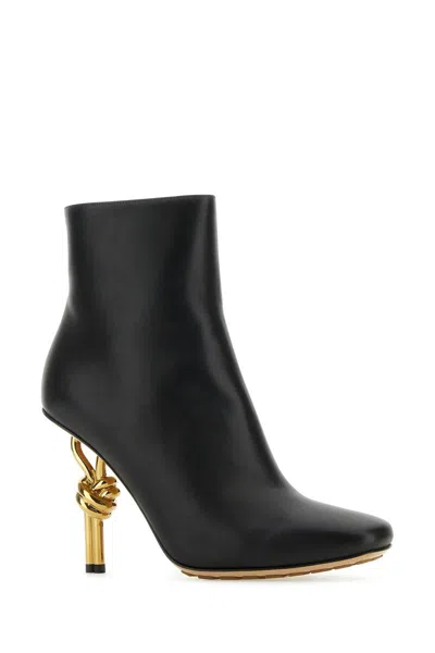 Bottega Veneta Boots In Black