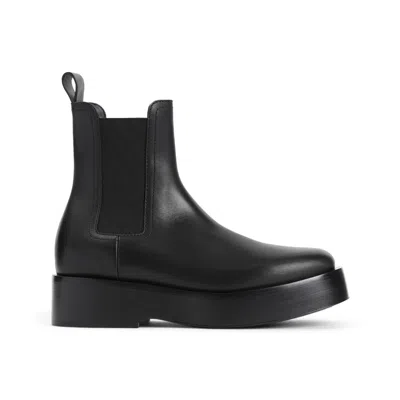 Bottega Veneta Boots In Black