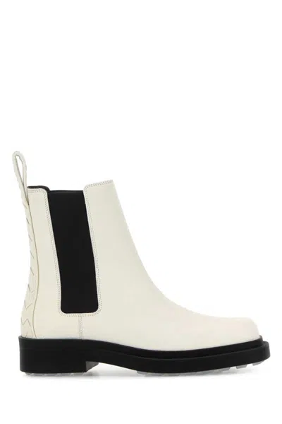 Bottega Veneta Chelsea Ankle Boots Square Toe In White