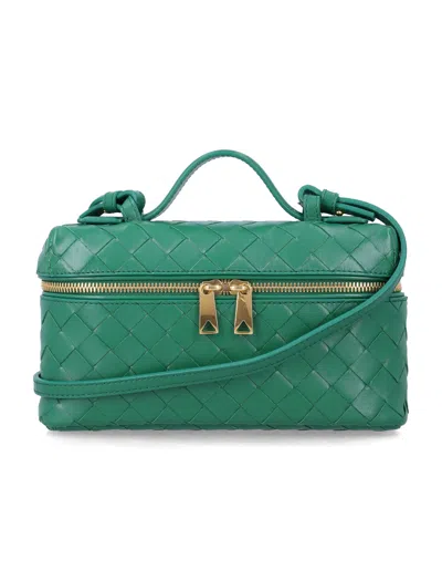 Bottega Veneta Bang Bang Vanity Case In Intrecciato Leather In Green