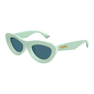 Bottega Veneta Cat Eye Sunglasses Bv1325 S 004 In Brown